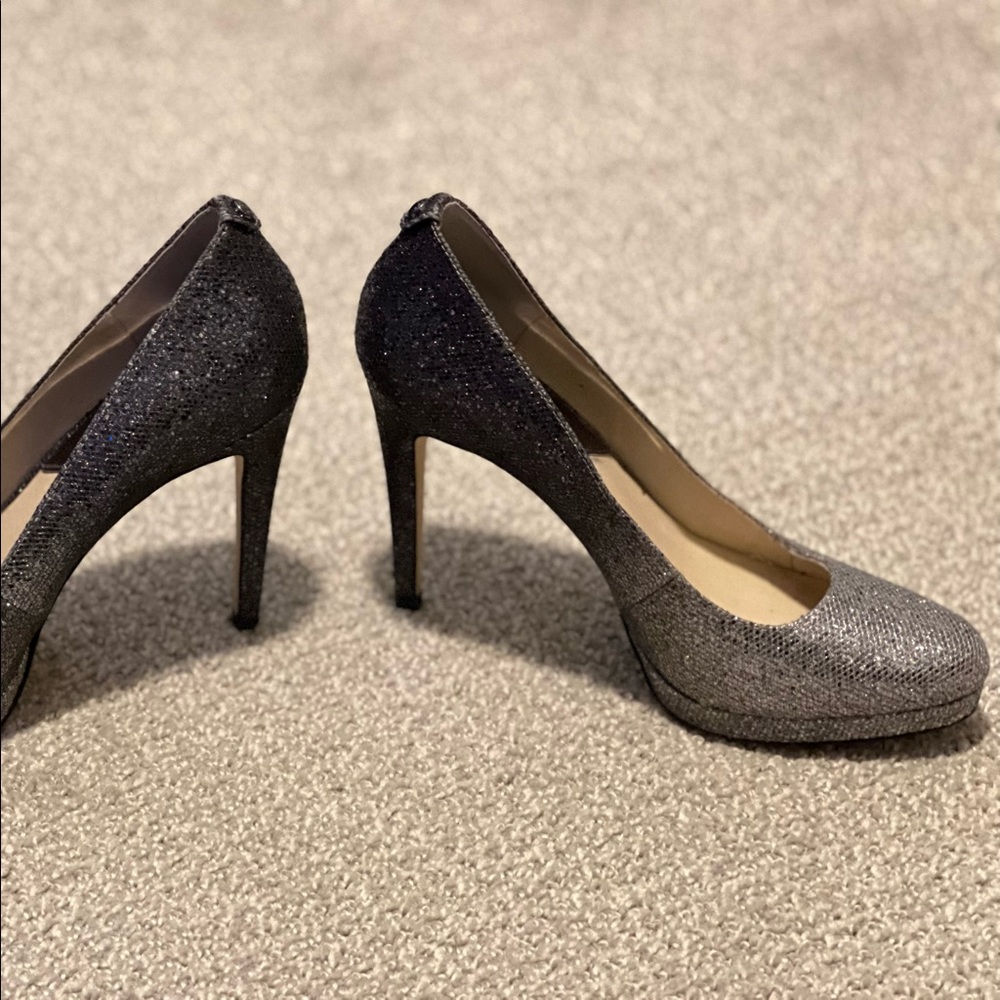LOVIN’ SPARKLING HEELS BY MICHAL KORS